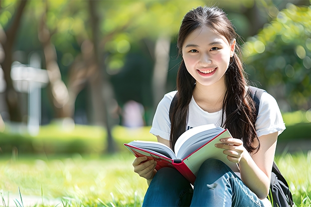 空军航空大学录取分数线是多少分？